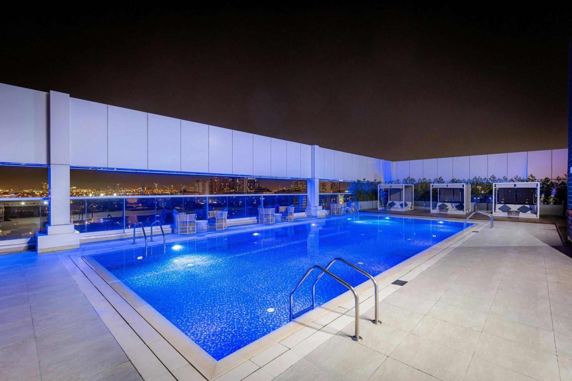 Hotel Courtyard By Marriott Dubai, Al Barsha Exterior foto